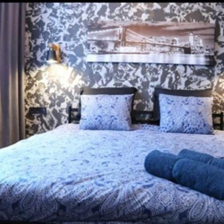 Samira1 Daire Kiev Dış mekan fotoğraf